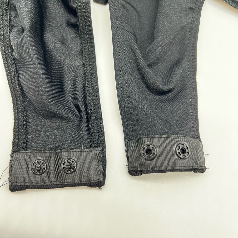 Zara Black Textured V-Neck Top - Picture 7 of 8